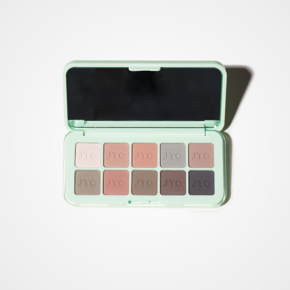 Not So Basic Eyeshadow Palette - Coffee Shop